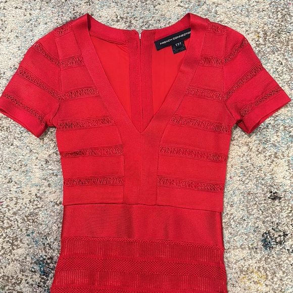 French Connection Sexy Red V-Neck Fitted Midi Bandage Dress. Back Zipper Size 2 - Picture 2 of 6